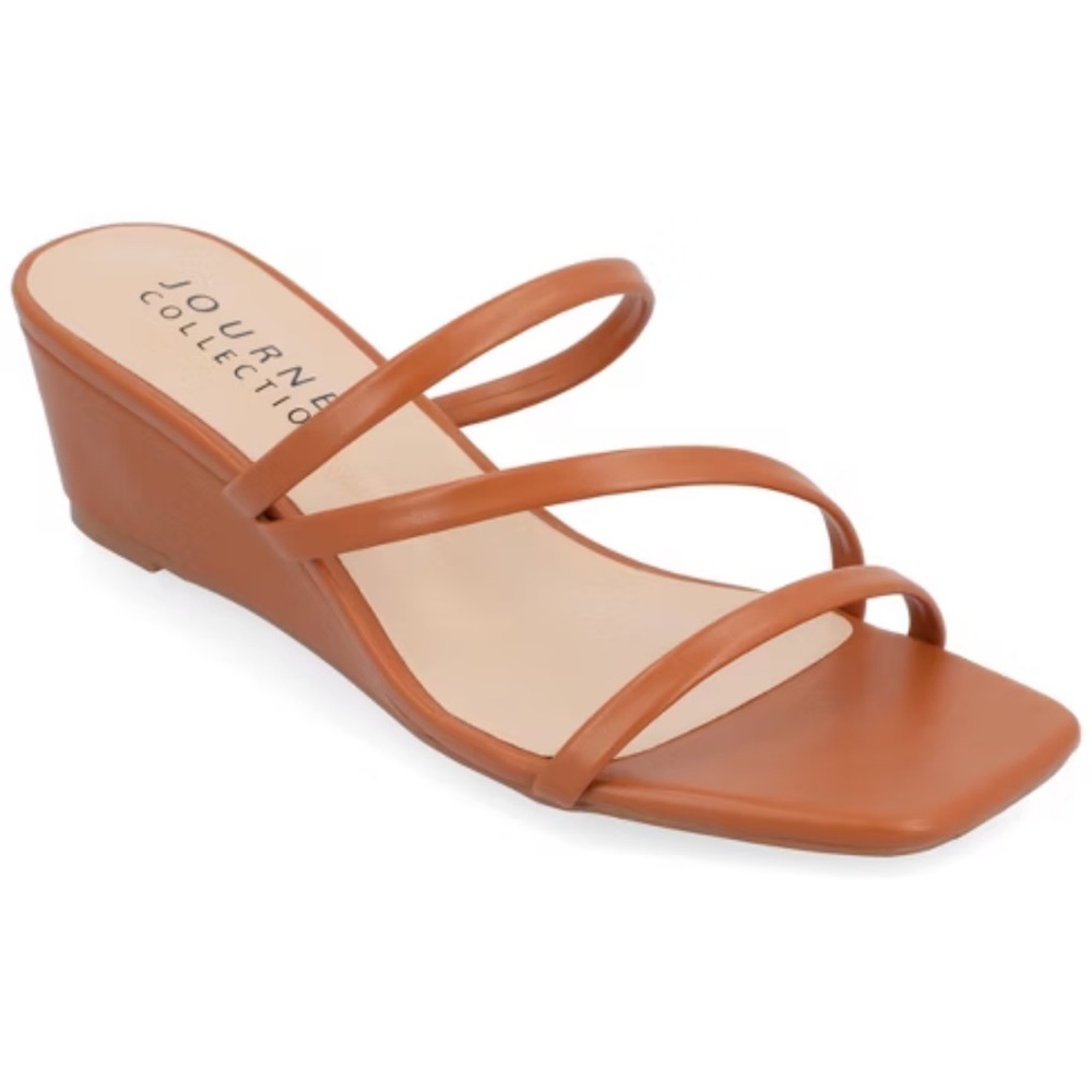 Journee Collection Women's Tan Wedge Sandals